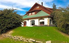 Tremun Kau Yatun Hotel